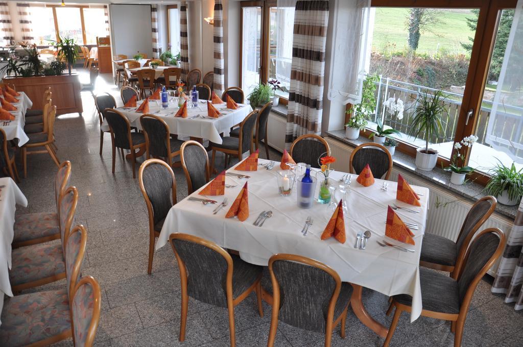 Rhön-Hotel Sonnenhof - Restaurant&Café Poppenhausen Esterno foto
